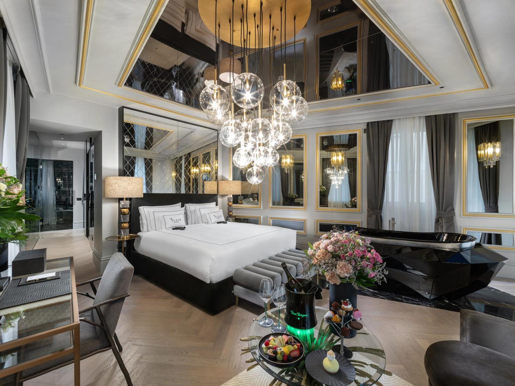 The Plein Hotel - Small Luxury Hotels Of The World Мілан Екстер'єр фото